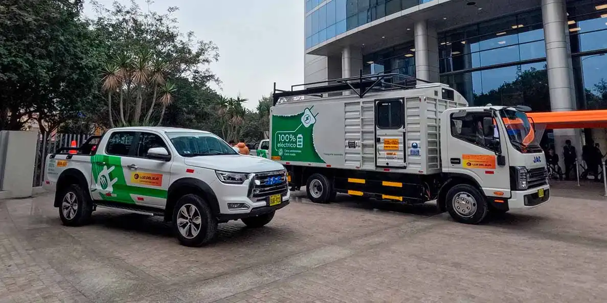 LUZ DEL SUR YA CUENTA CON 62 VEHÍCULOS 100% ELÉCTRICOS